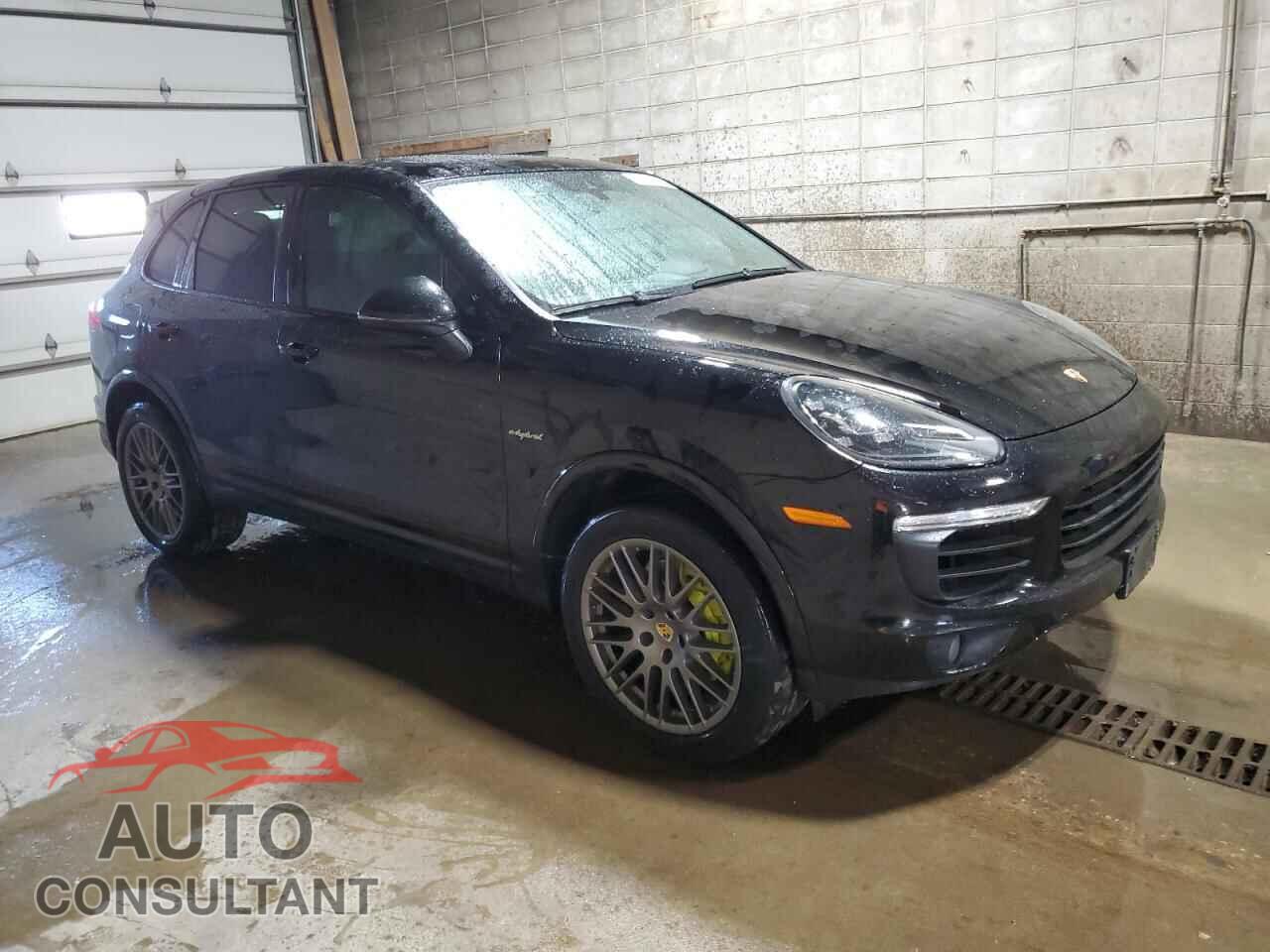 PORSCHE CAYENNE 2017 - WP1AE2A29HLA73779