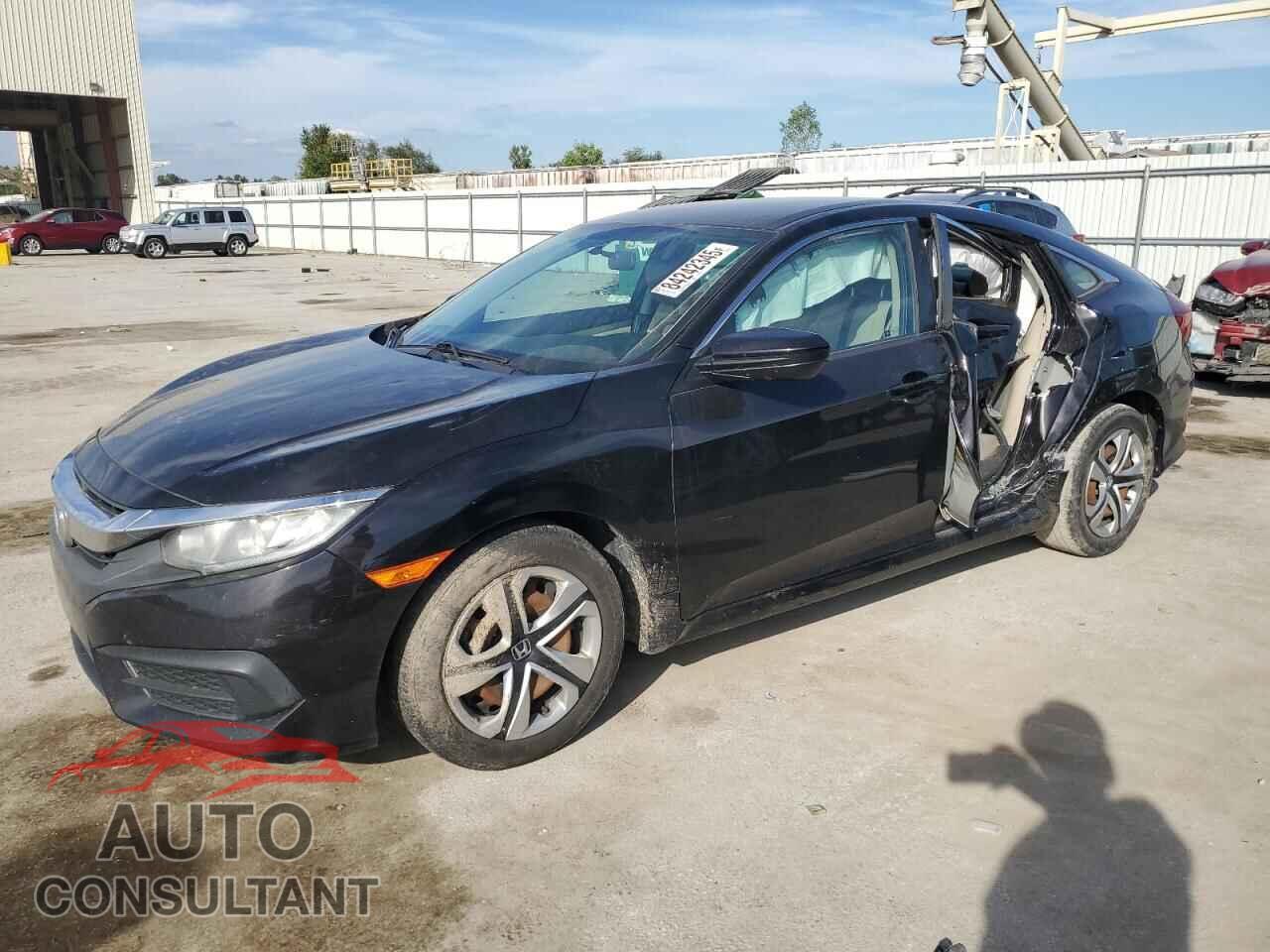 HONDA CIVIC 2017 - 19XFC2F58HE000847