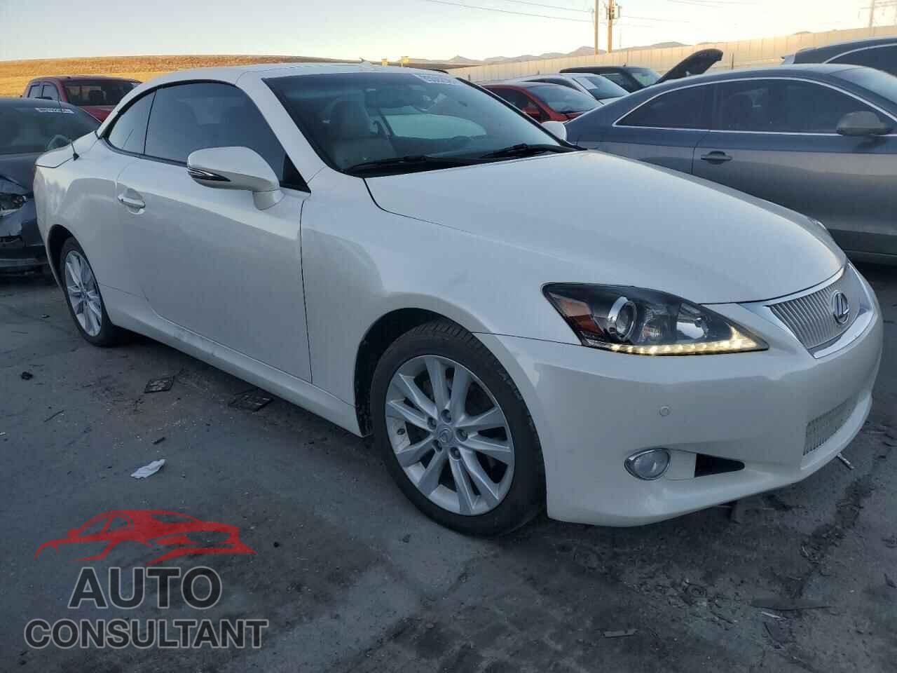 LEXUS IS 2011 - JTHFF2C22B2520997