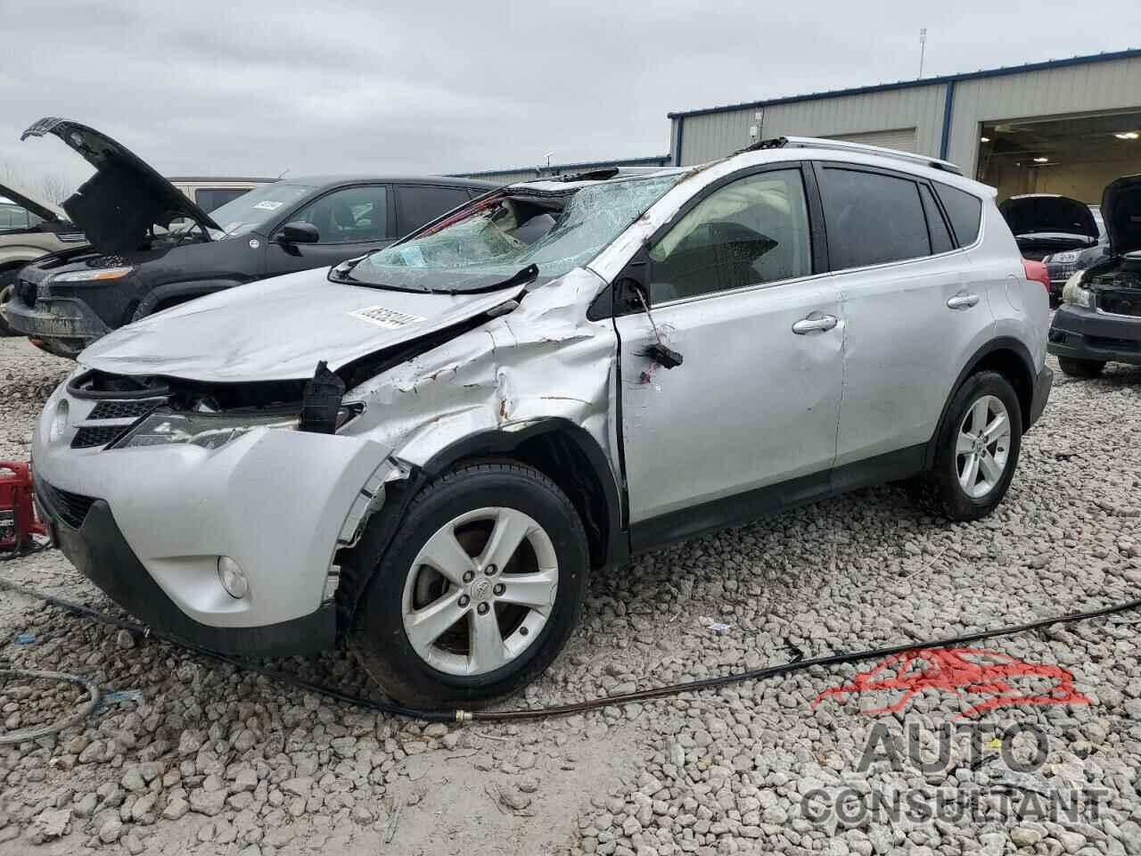 TOYOTA RAV4 2013 - JTMWFREV3DD014975