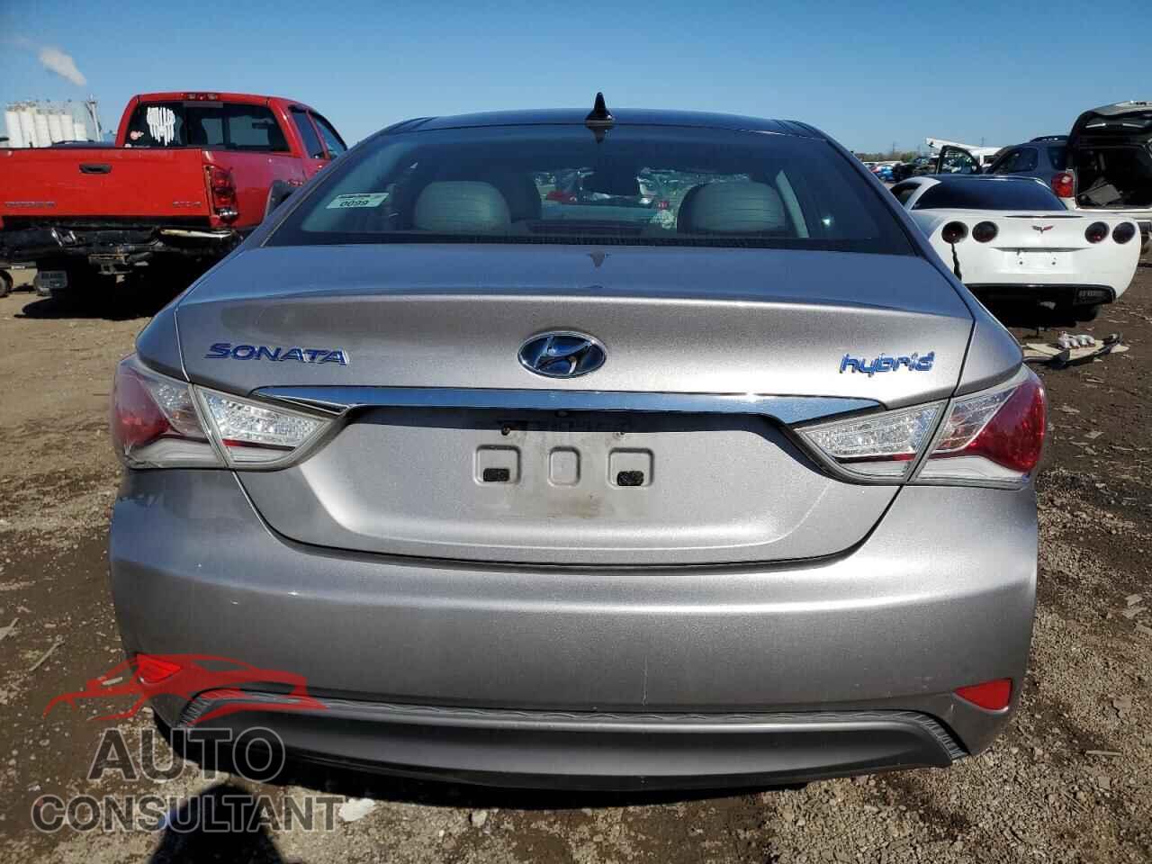 HYUNDAI SONATA 2011 - KMHEC4A47BA007722
