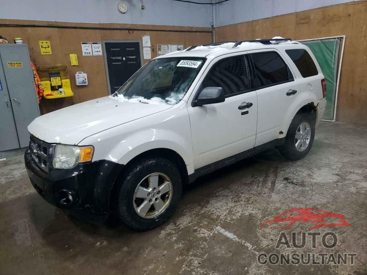 FORD ESCAPE 2010 - 1FMCU9DG8AKC39116