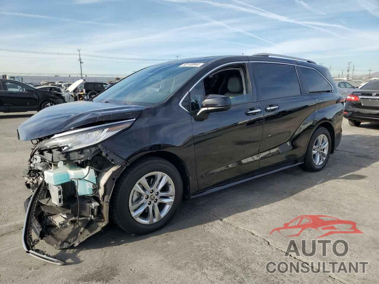 TOYOTA SIENNA 2022 - 5TDZRKEC1NS083082