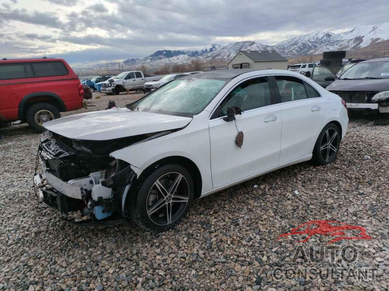 MERCEDES-BENZ A-CLASS 2021 - W1K3G4FB5MJ295398