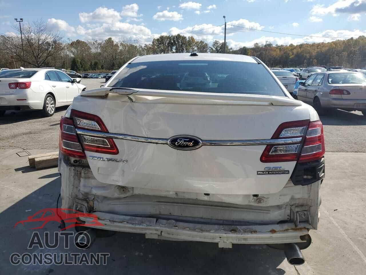 FORD TAURUS 2013 - 1FAHP2E87DG155592