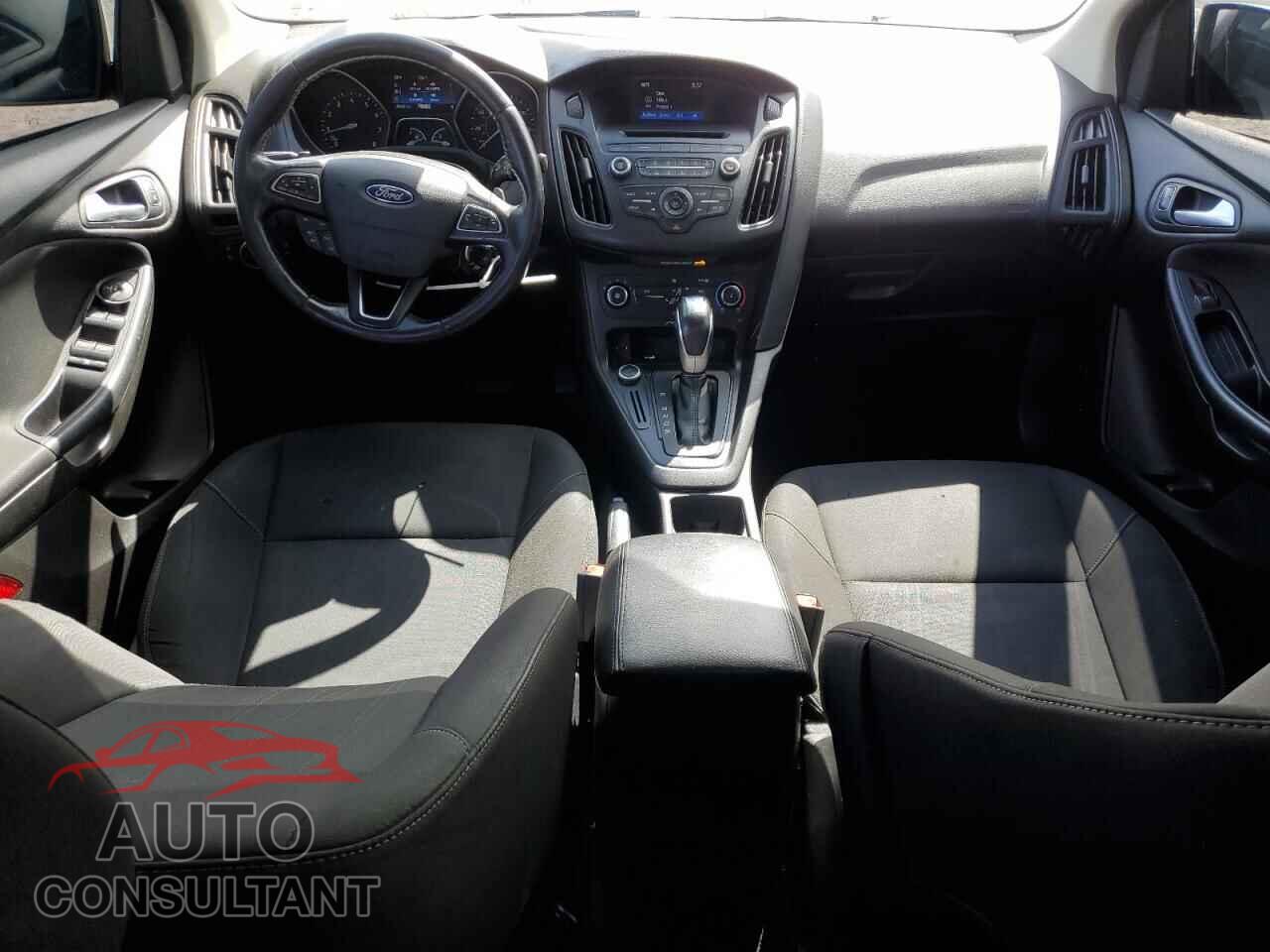 FORD FOCUS 2016 - 1FADP3F21GL227302