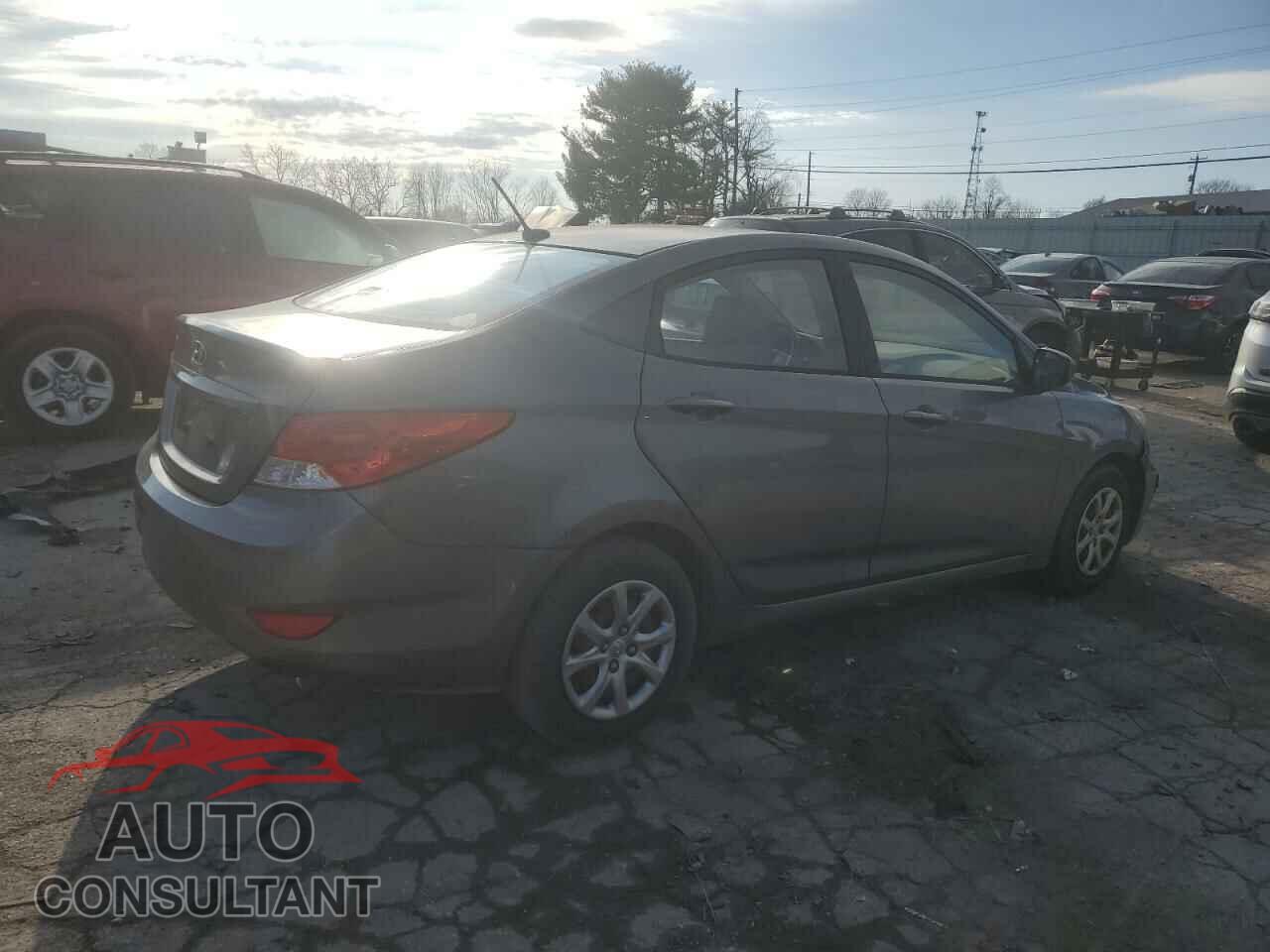 HYUNDAI ACCENT 2014 - KMHCT4AEXEU718320