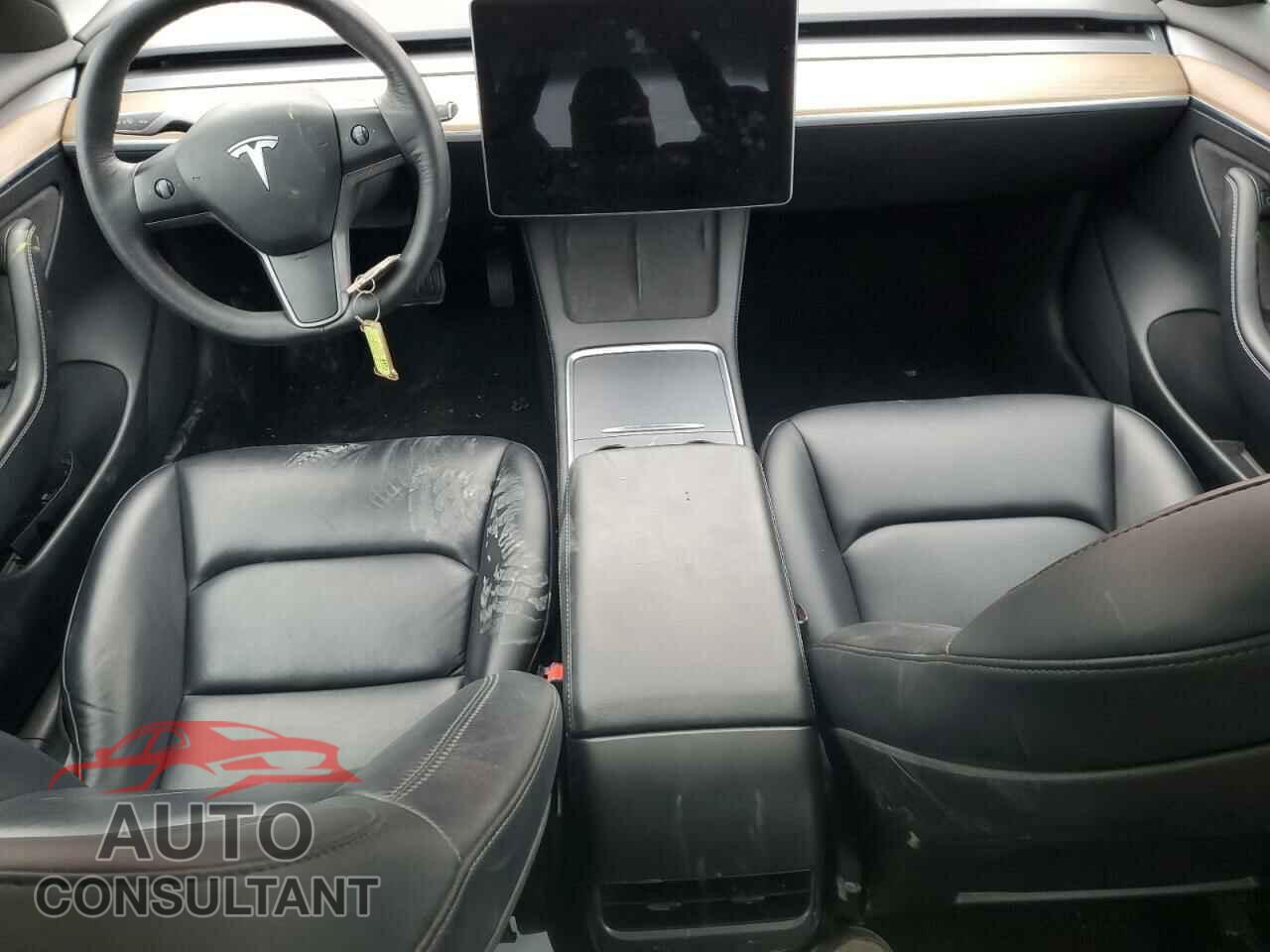 TESLA MODEL 3 2023 - 5YJ3E1EA0PF447090