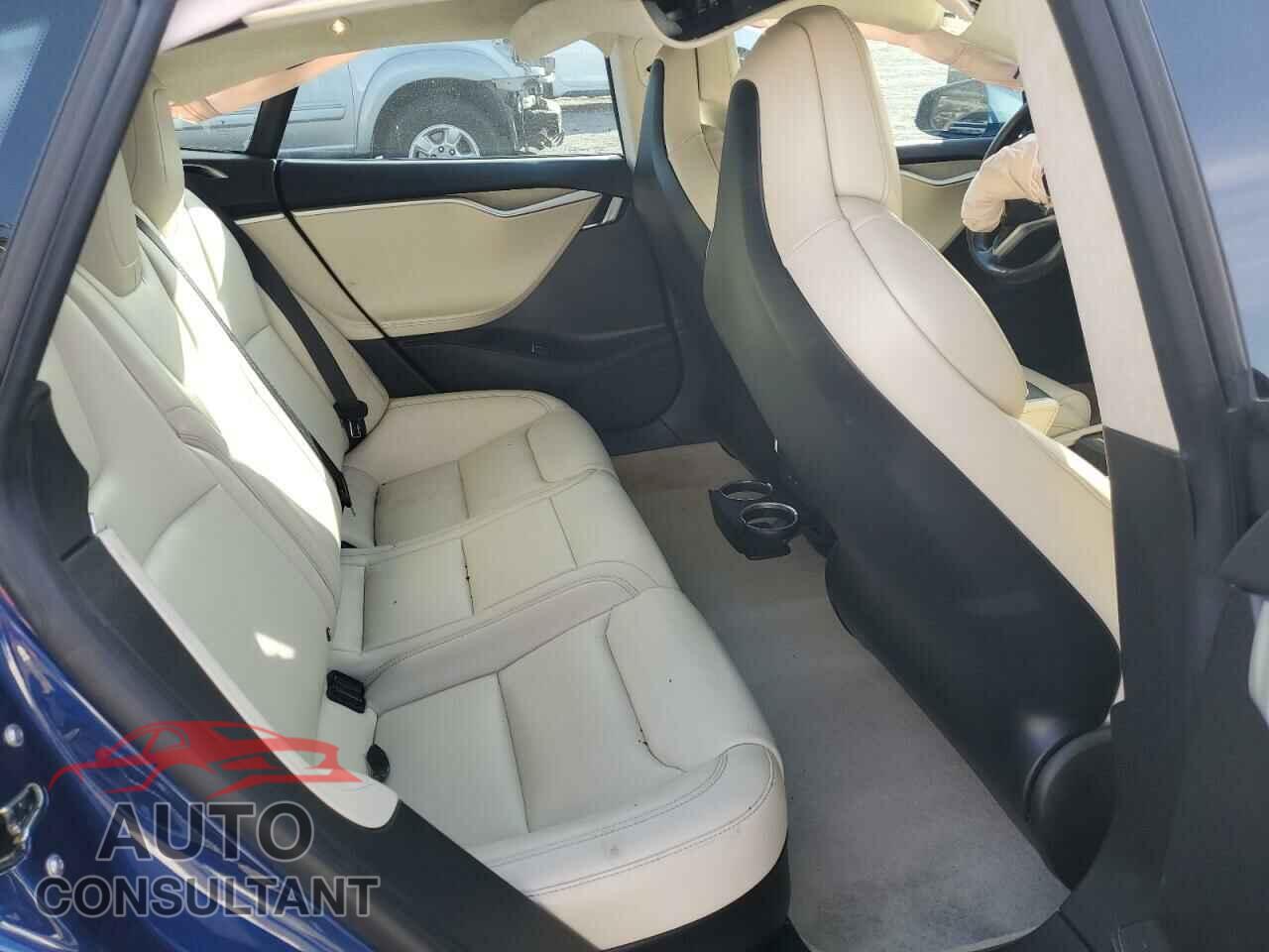 TESLA MODEL S 2017 - 5YJSA1E47HF216304