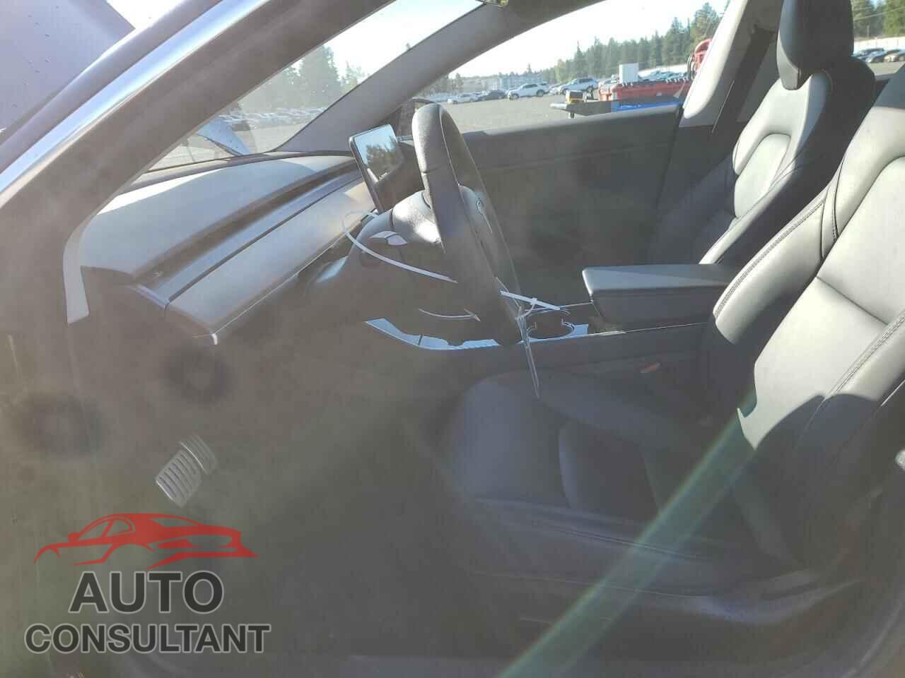 TESLA MODEL 3 2019 - 5YJ3E1EB4KF522438
