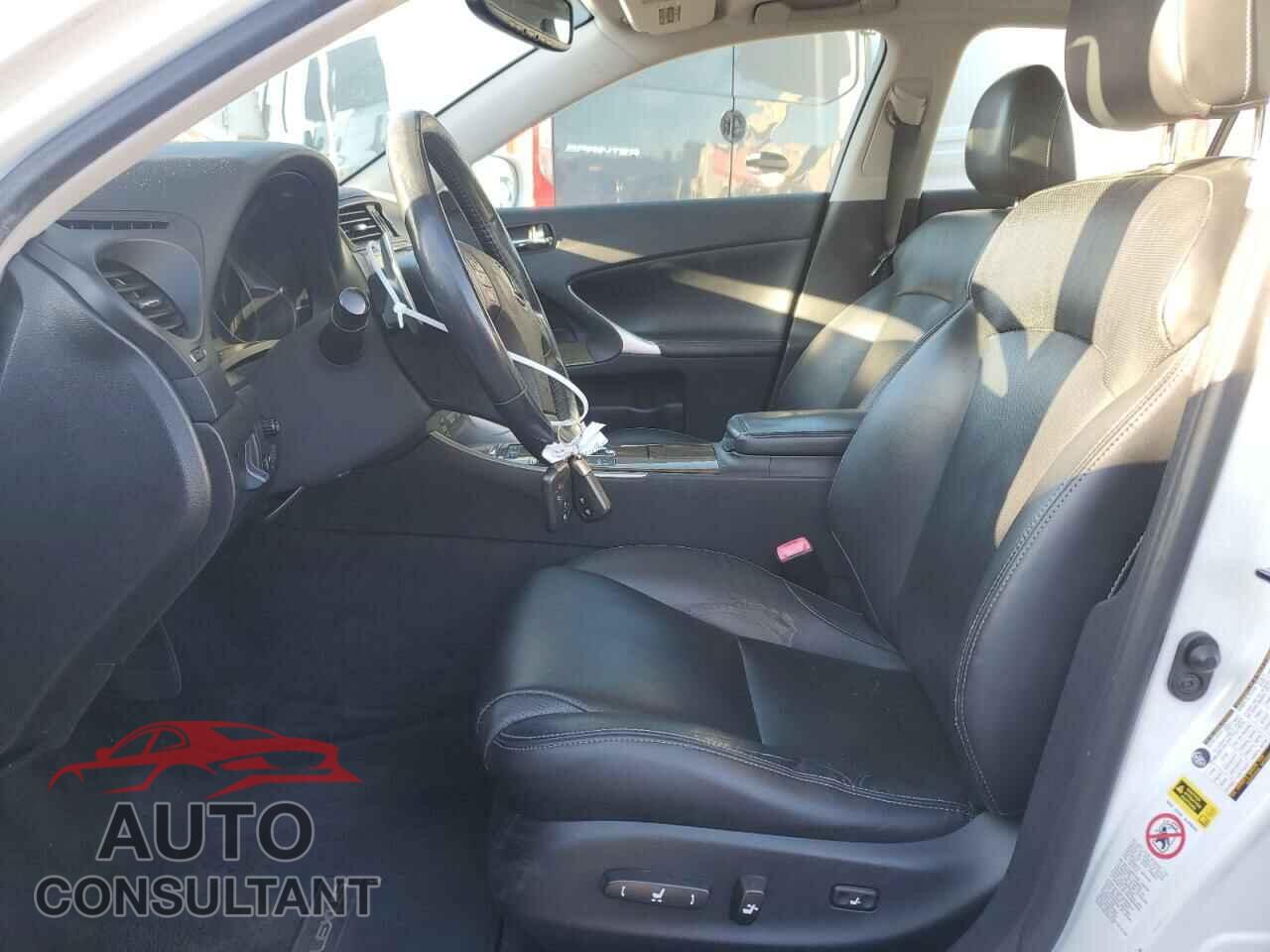 LEXUS IS 2010 - JTHBF5C29A5126538