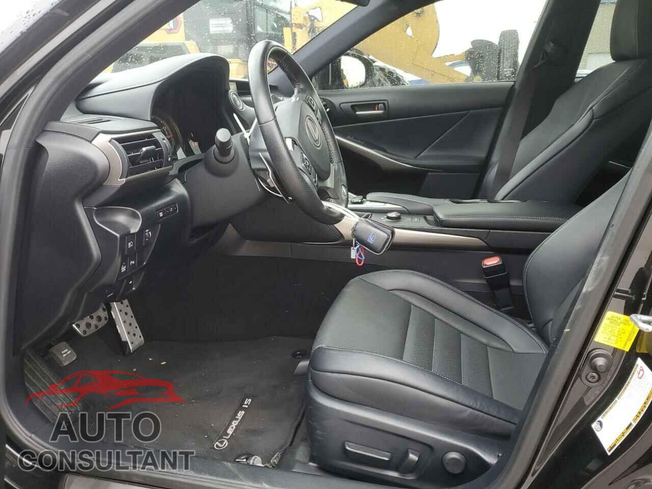 LEXUS IS 2019 - JTHBA1D23K5092233