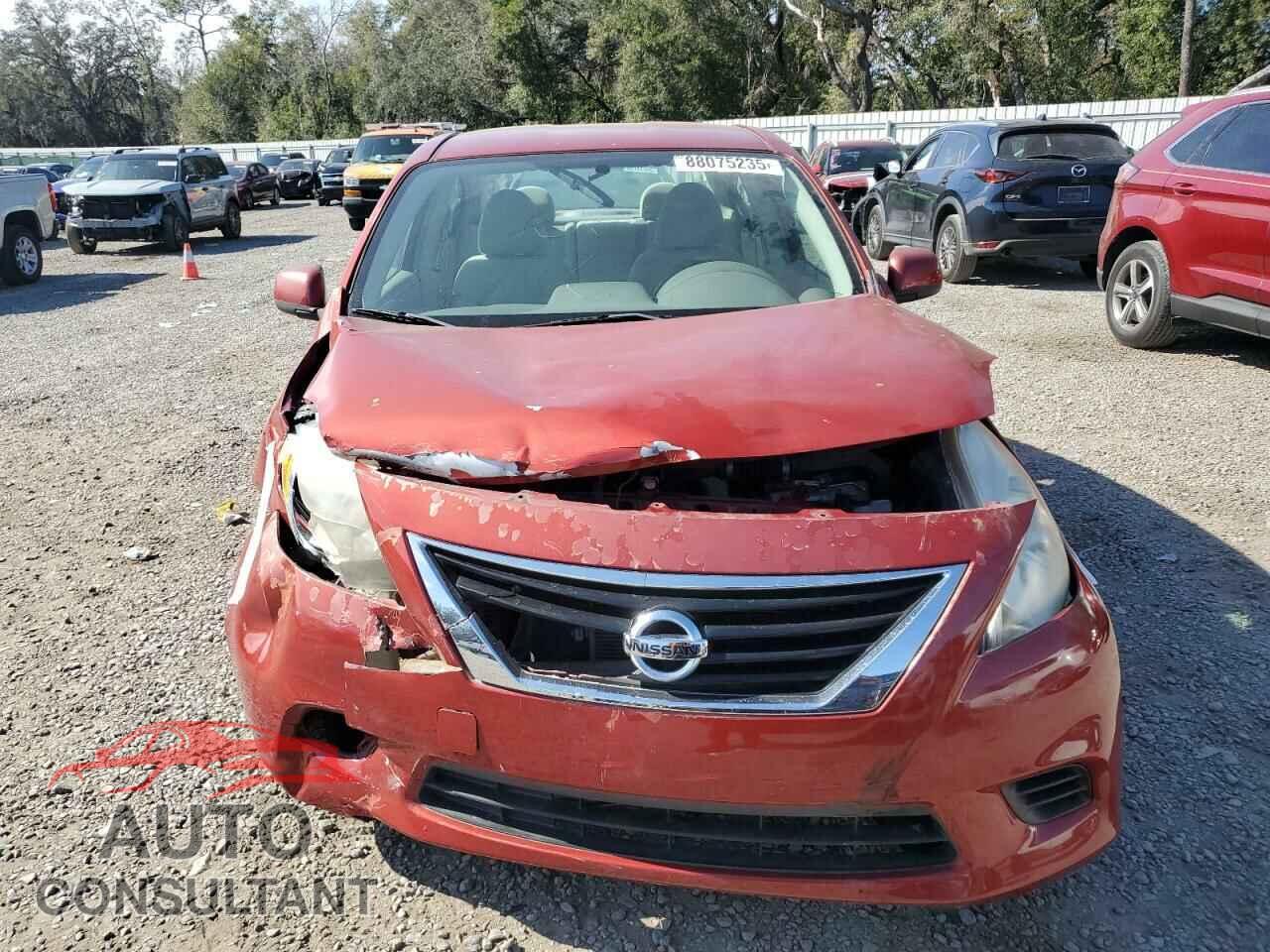 NISSAN VERSA 2013 - 3N1CN7AP1DL871018