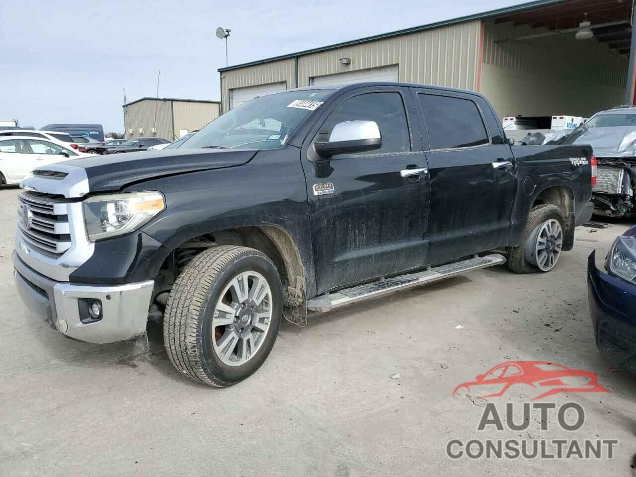 TOYOTA TUNDRA 2018 - 5TFGY5F17JX237341