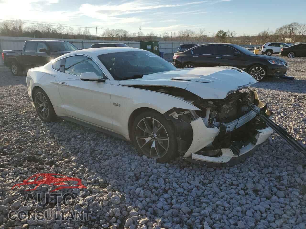 FORD MUSTANG 2015 - 1FA6P8RF0F5501497