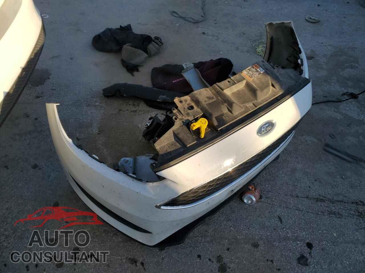 FORD FOCUS 2017 - 1FADP3F20HL249342