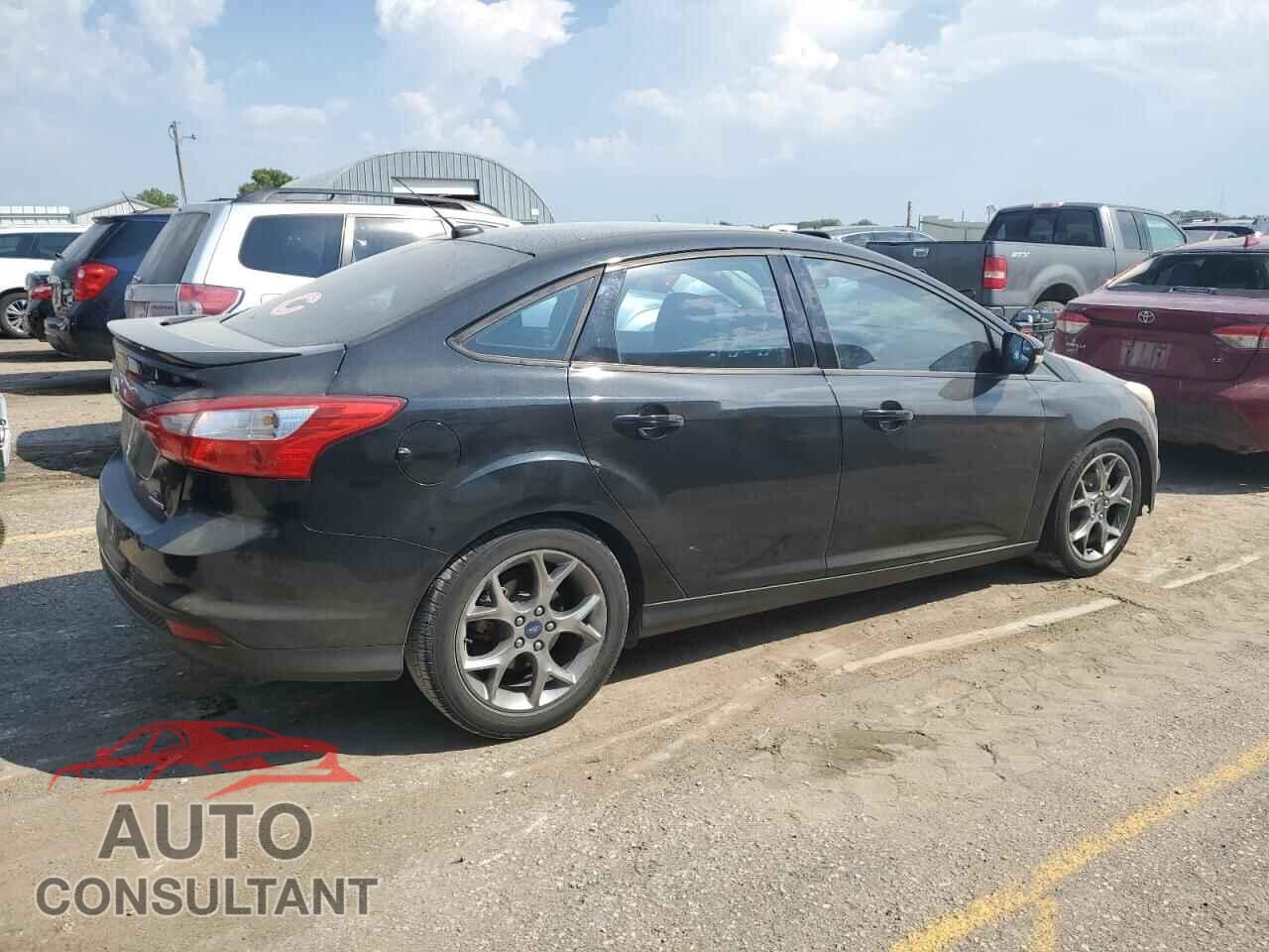 FORD FOCUS 2014 - 1FADP3F2XEL209037