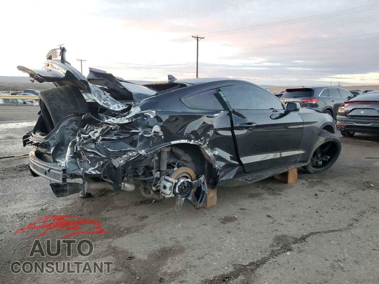 FORD MUSTANG 2022 - 1FA6P8CF2N5134111