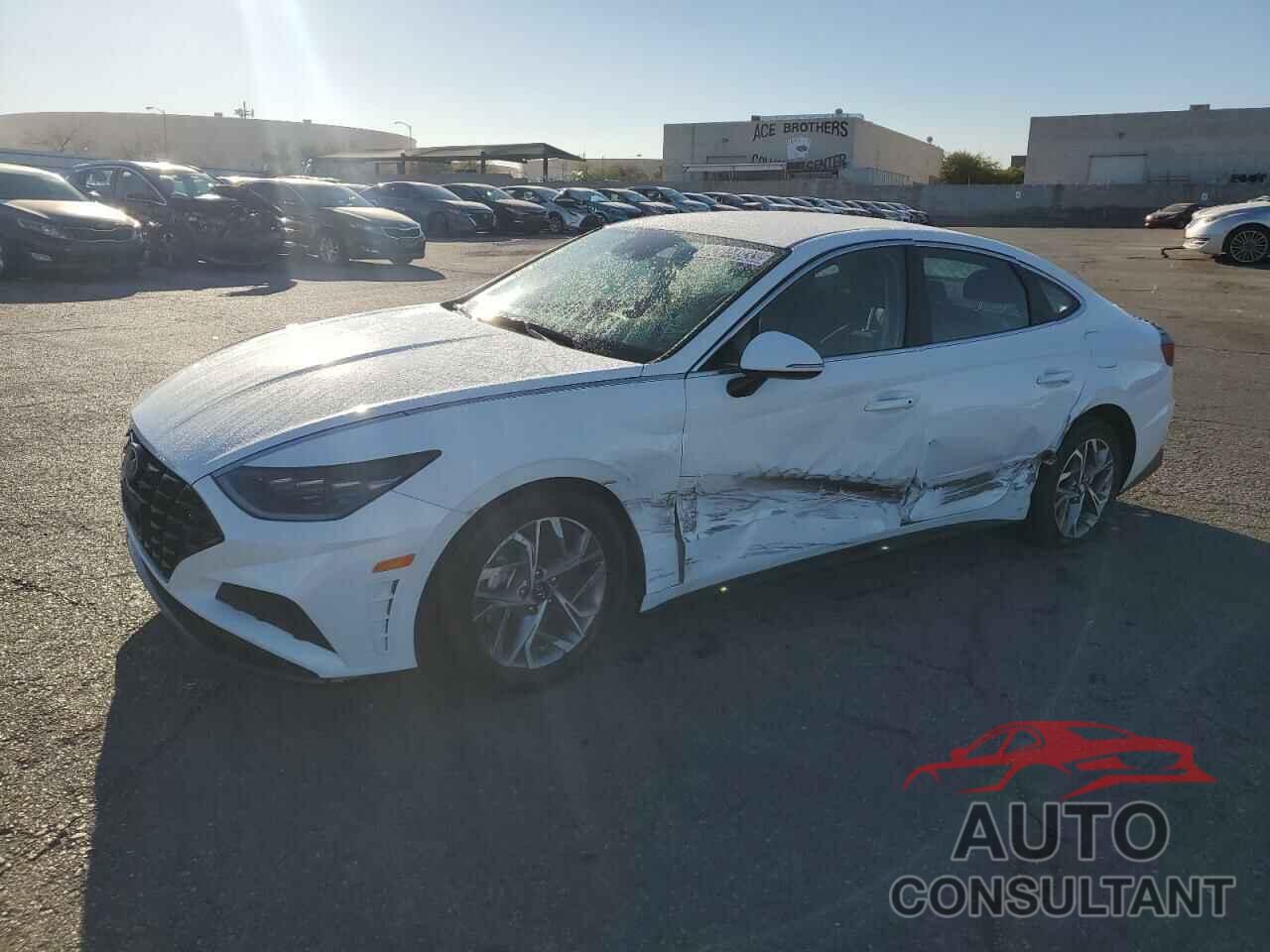 HYUNDAI SONATA 2023 - KMHL64JA1PA310295