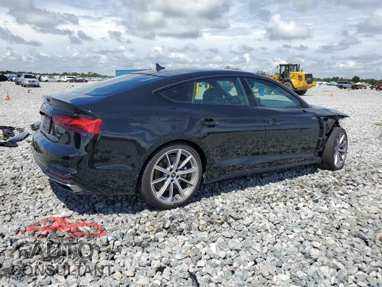 AUDI A5 2025 - WAUDACF56SA004874