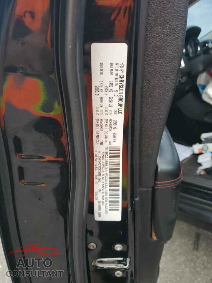 DODGE DURANGO 2013 - 1C4RDHAG7DC678495