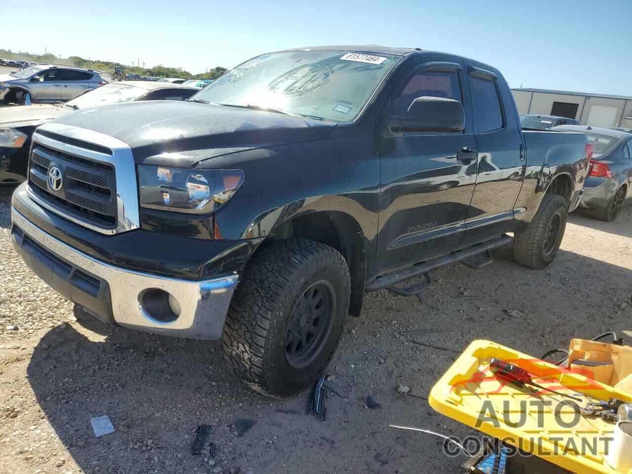TOYOTA TUNDRA 2011 - 5TFRM5F10BX023698
