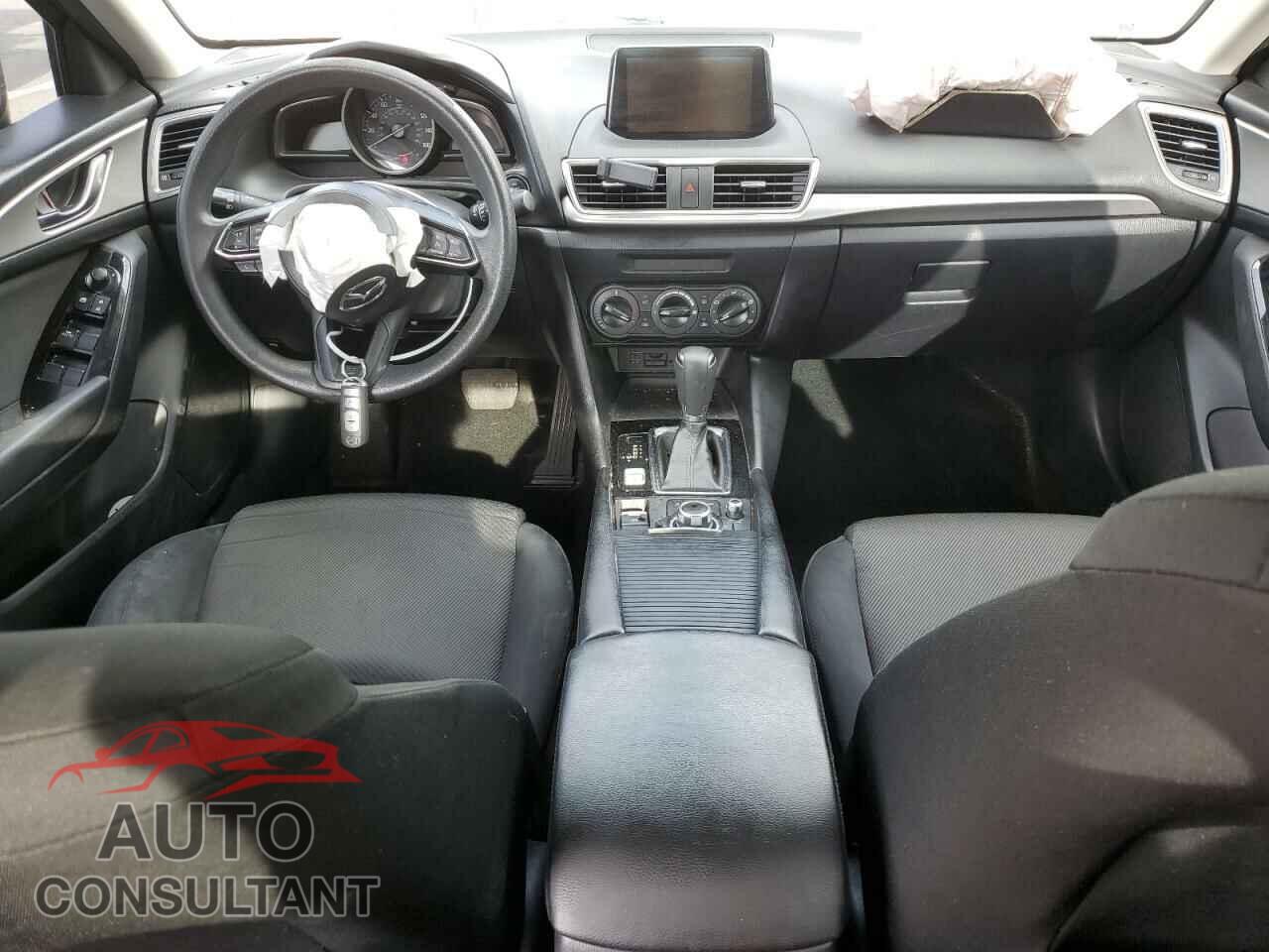 MAZDA 3 2017 - 3MZBN1U7XHM123561