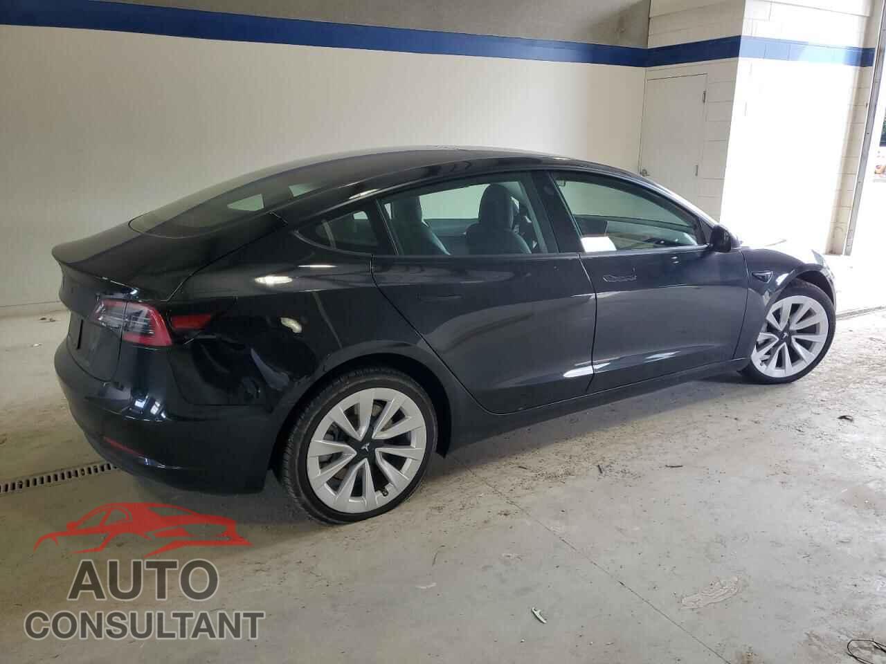 TESLA MODEL 3 2022 - 5YJ3E1EA2NF296279