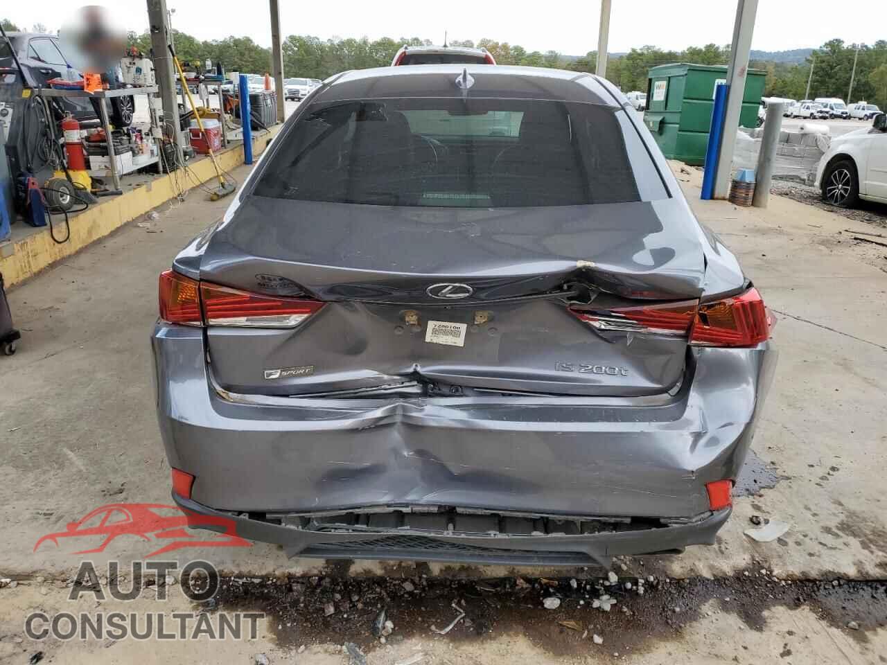 LEXUS IS 2017 - JTHBA1D28H5051511