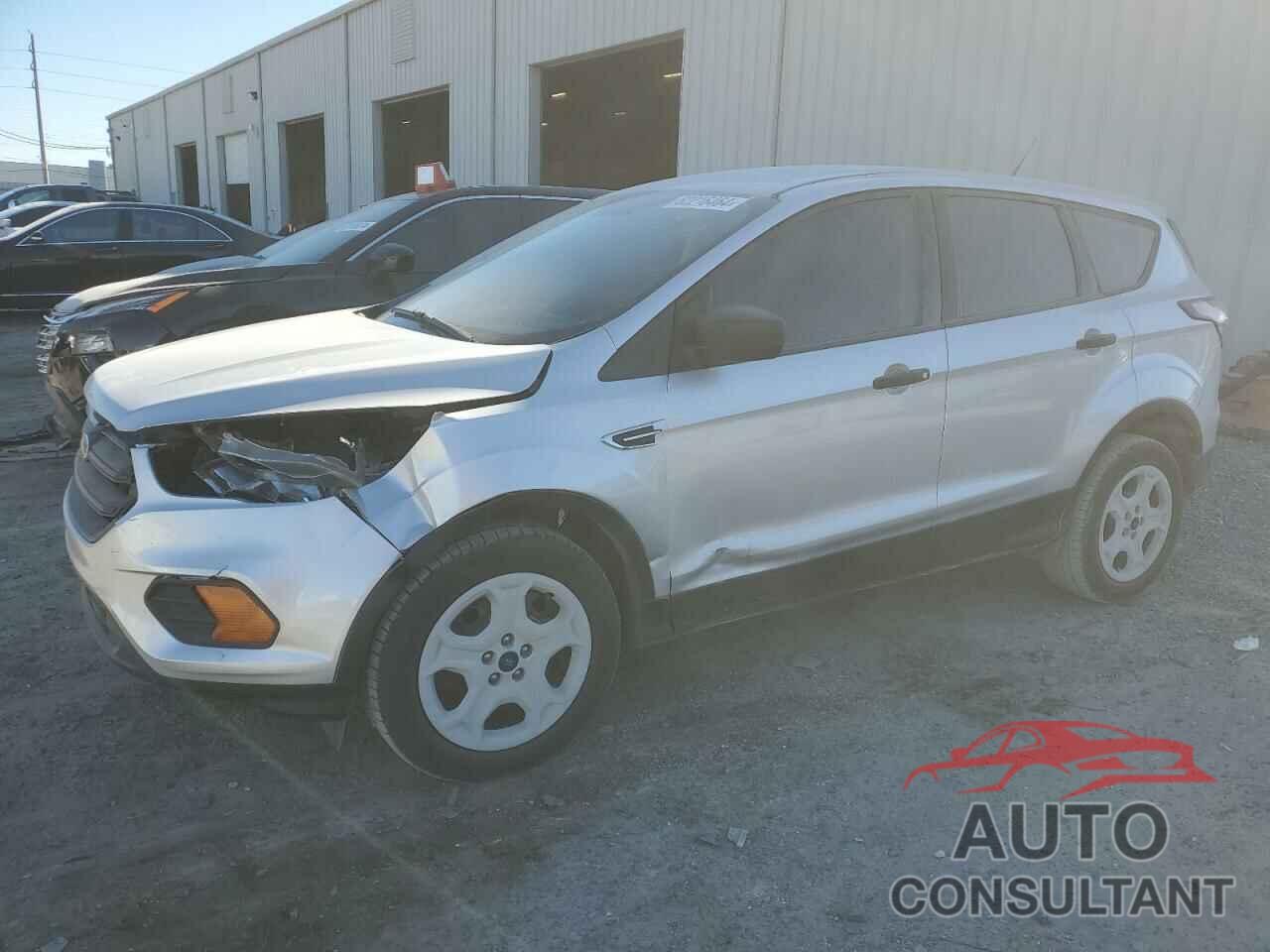 FORD ESCAPE 2018 - 1FMCU0F72JUB53653