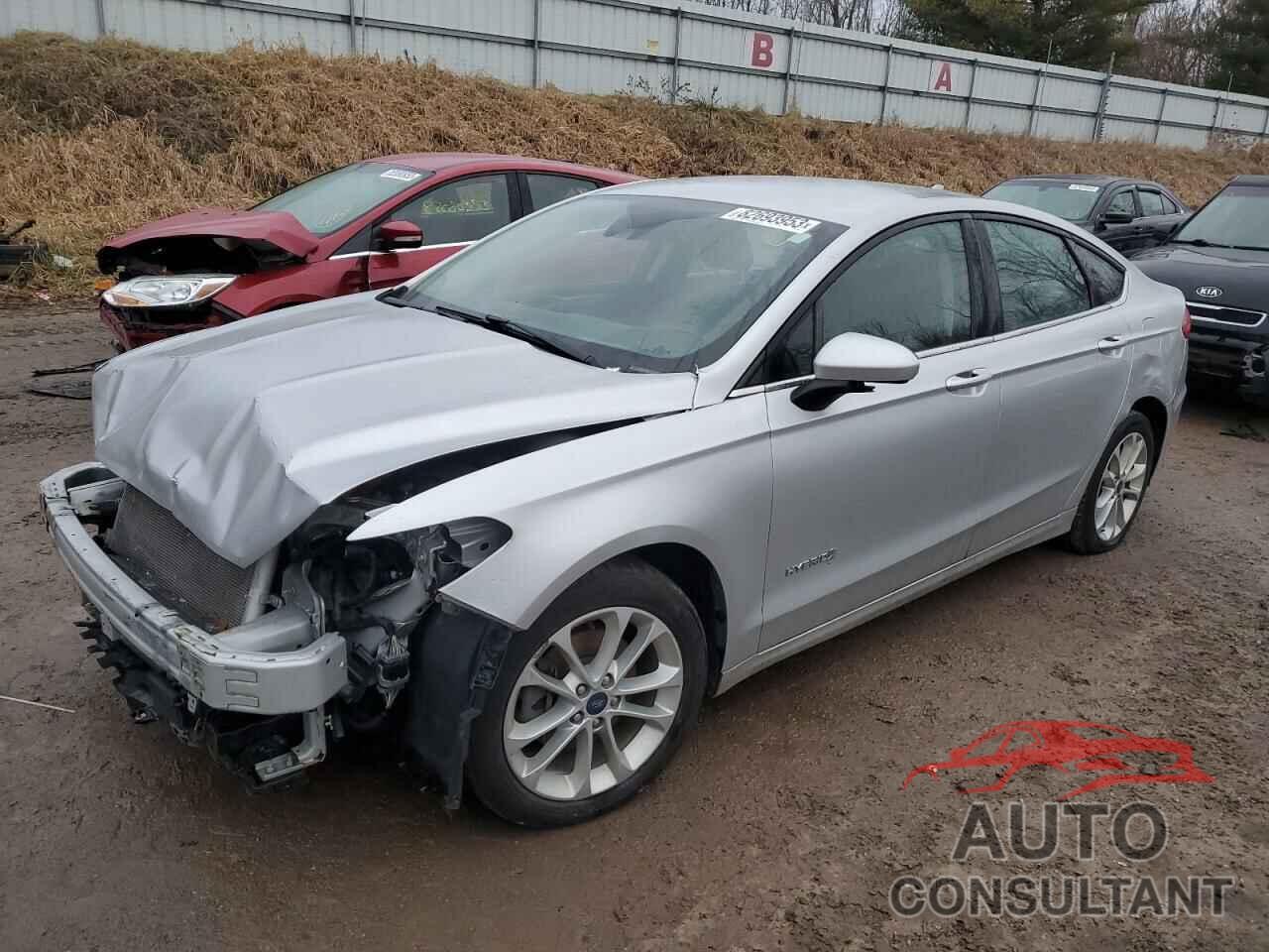 FORD FUSION 2019 - 3FA6P0LU6KR205416