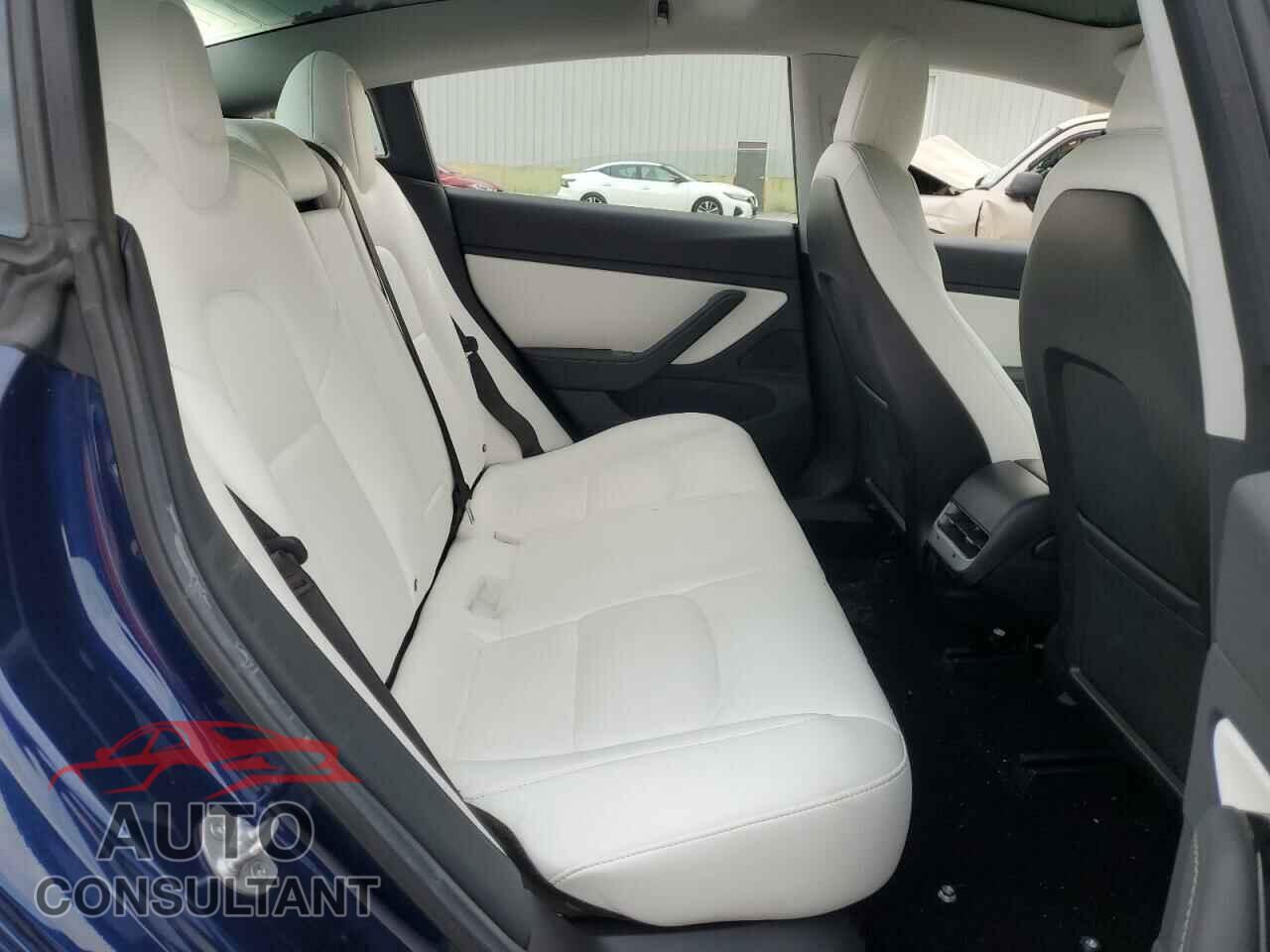 TESLA MODEL 3 2018 - 5YJ3E1EB8JF096610