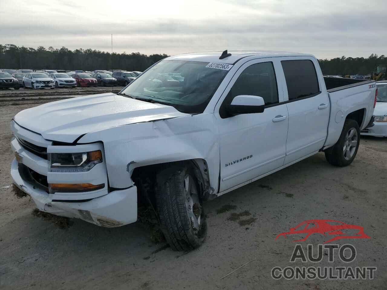 CHEVROLET SILVERADO 2018 - 3GCUKREC9JG469071