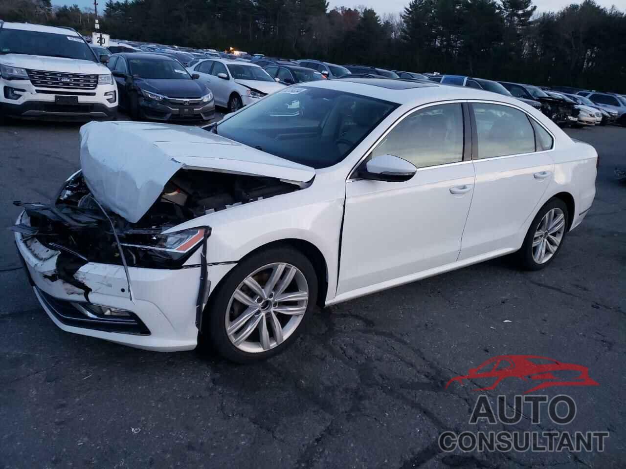 VOLKSWAGEN PASSAT 2018 - 1VWBA7A34JC007893