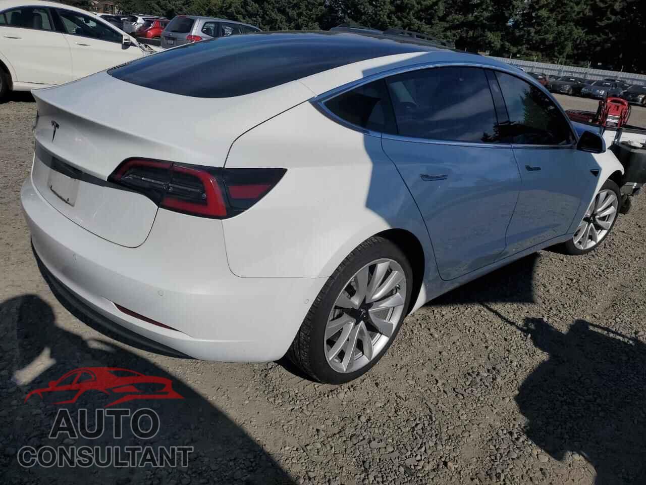 TESLA MODEL 3 2018 - 5YJ3E1EB0JF088629