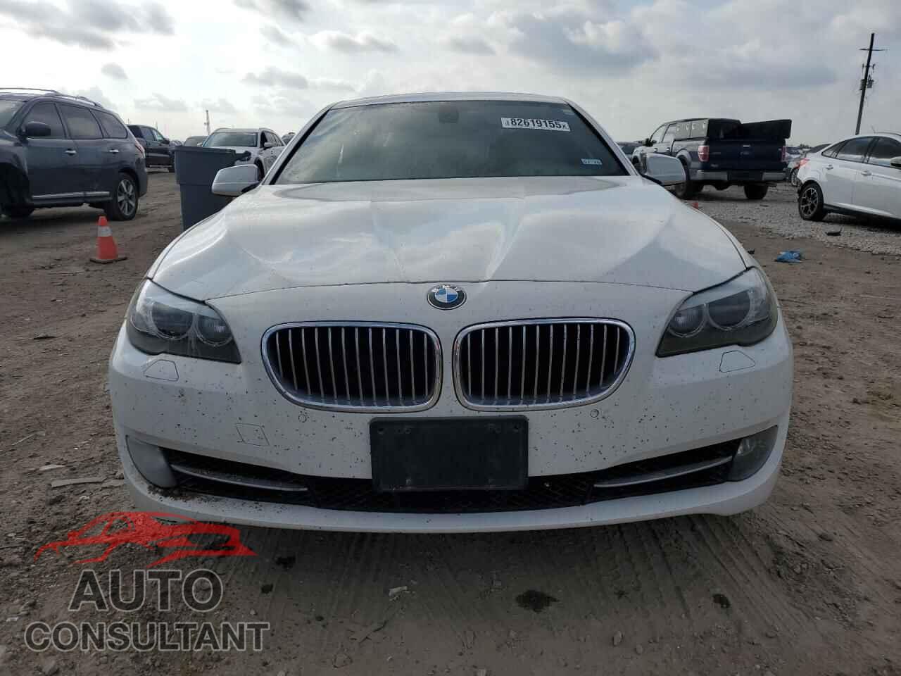 BMW 5 SERIES 2012 - WBAFR7C52CC808544