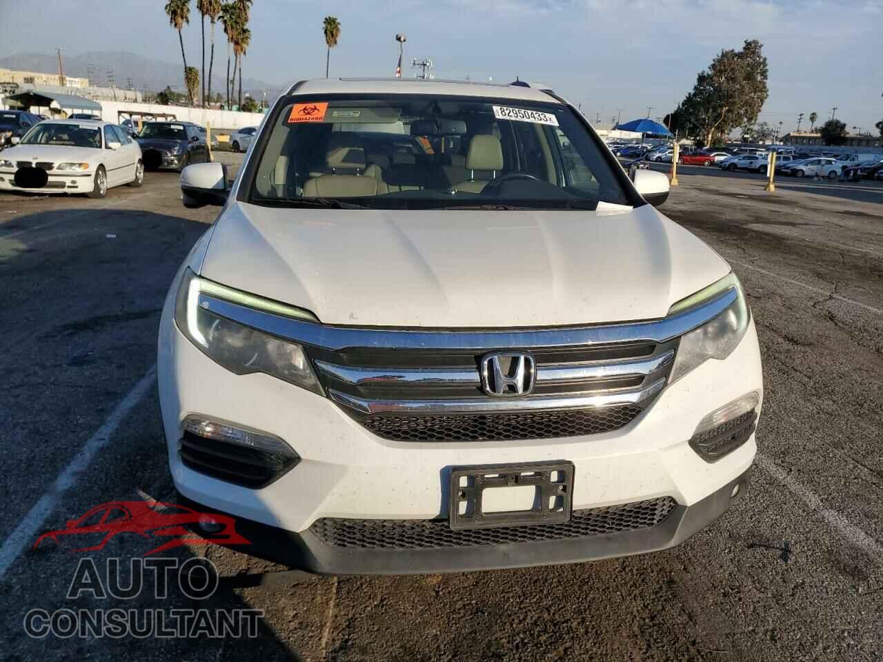 HONDA PILOT 2016 - 5FNYF5H79GB028102