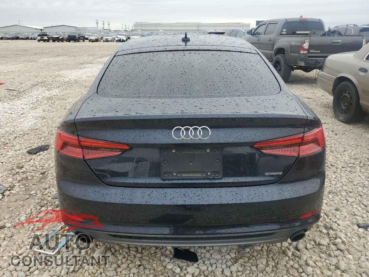 AUDI A5 2018 - WAUENCF50JA007731