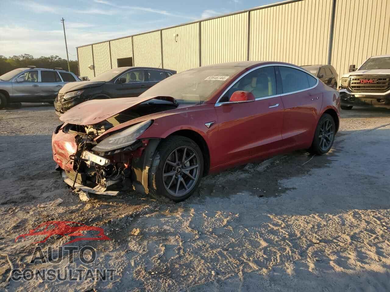 TESLA MODEL 3 2019 - 5YJ3E1EA3KF308404