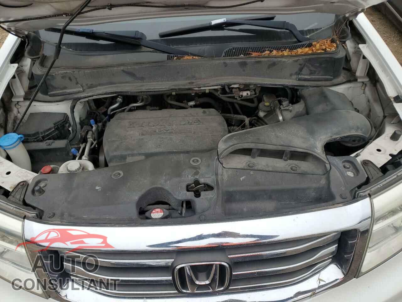 HONDA PILOT 2013 - 5FNYF4H54DB016296