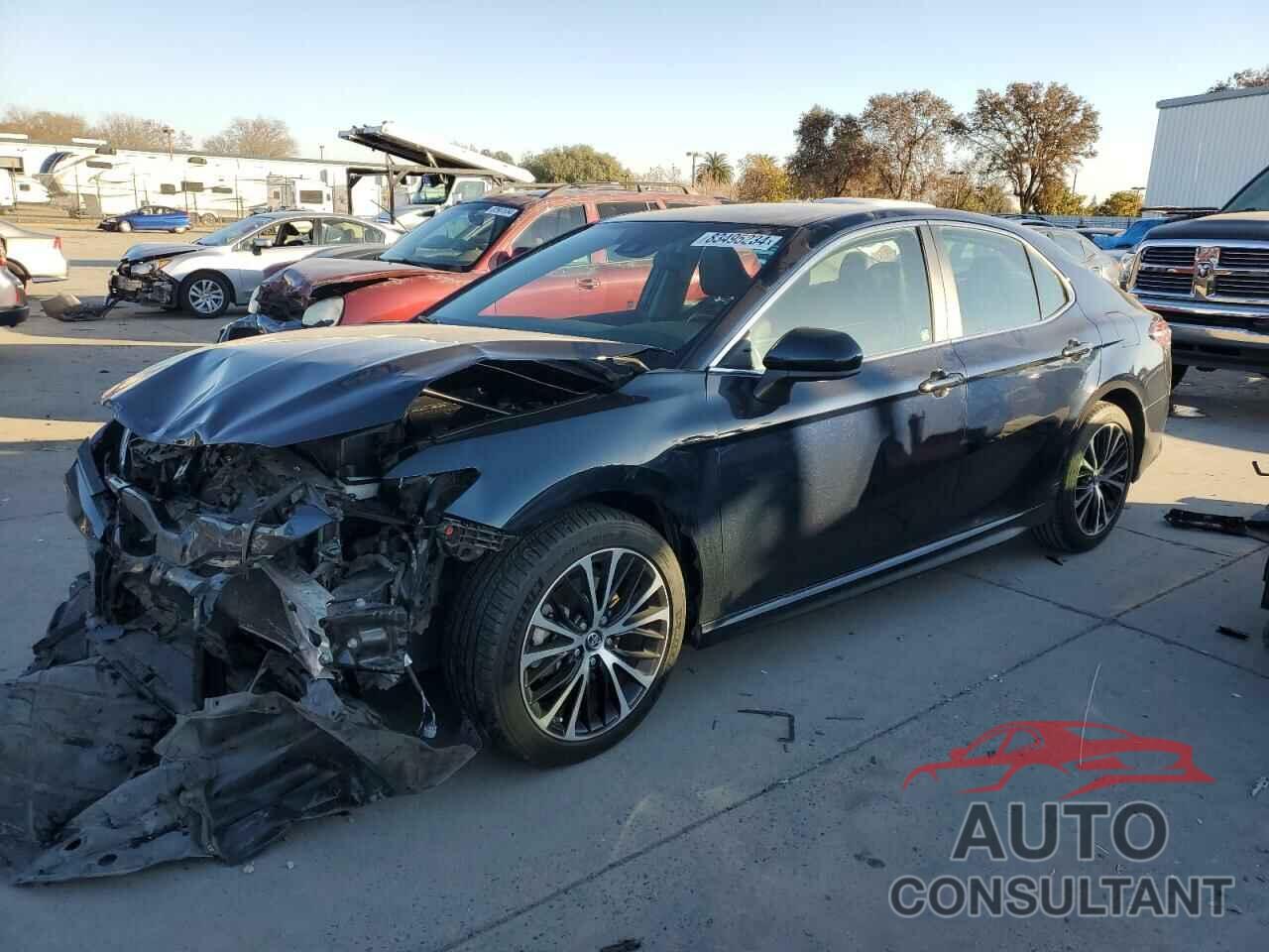 TOYOTA CAMRY 2019 - 4T1B11HK0KU736199