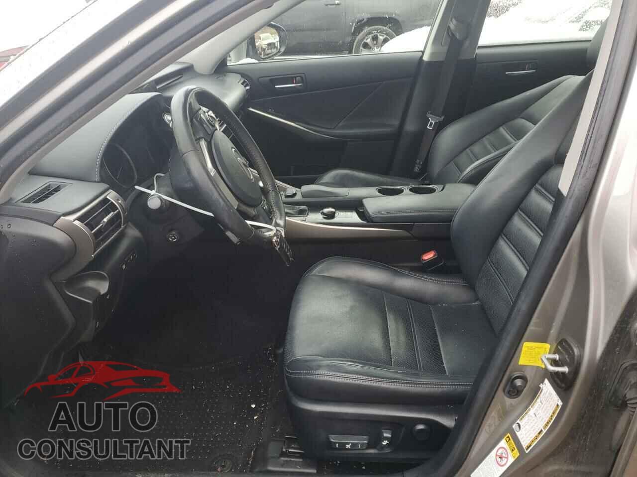 LEXUS IS 2014 - JTHCF1D29E5005011