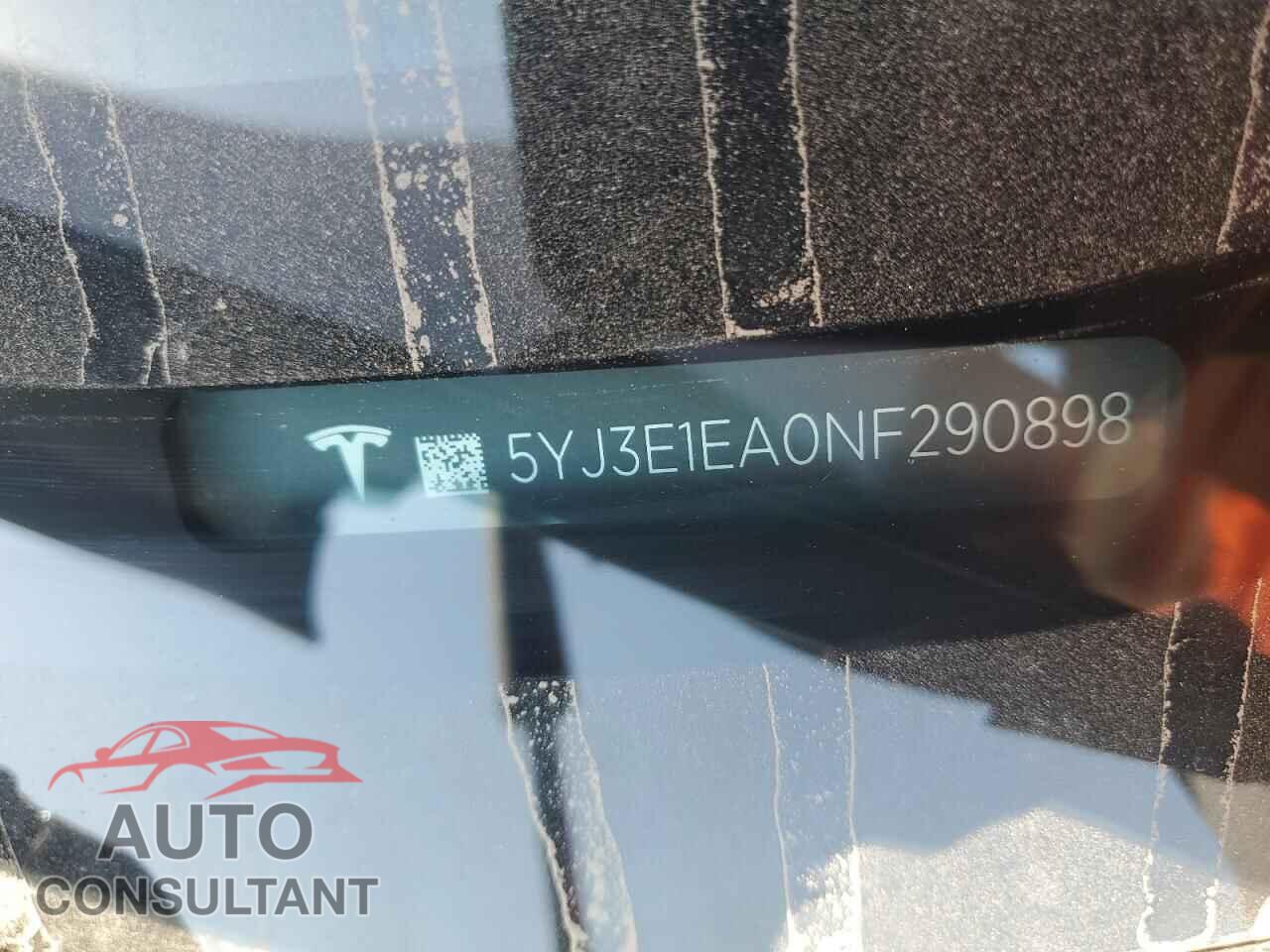 TESLA MODEL 3 2022 - 5YJ3E1EA0NF290898