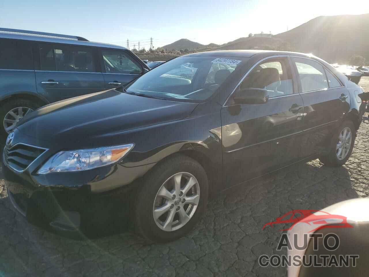 TOYOTA CAMRY 2011 - 4T1BF3EK2BU665511