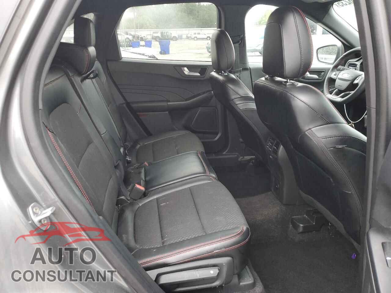FORD ESCAPE ST 2024 - 1FMCU0MN5RUA18017