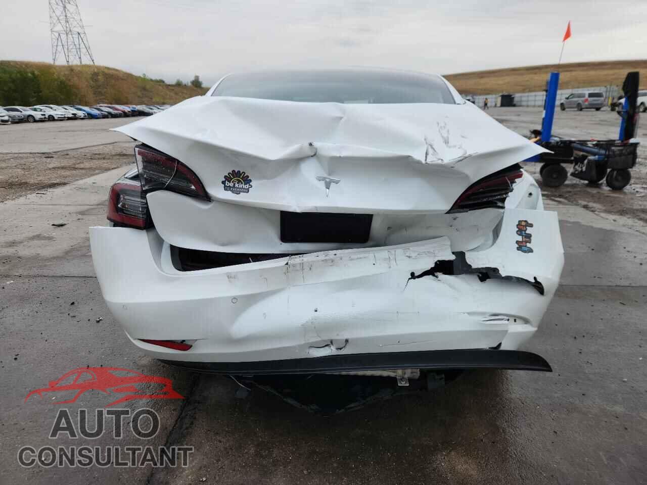 TESLA MODEL 3 2019 - 5YJ3E1EA7KF299920
