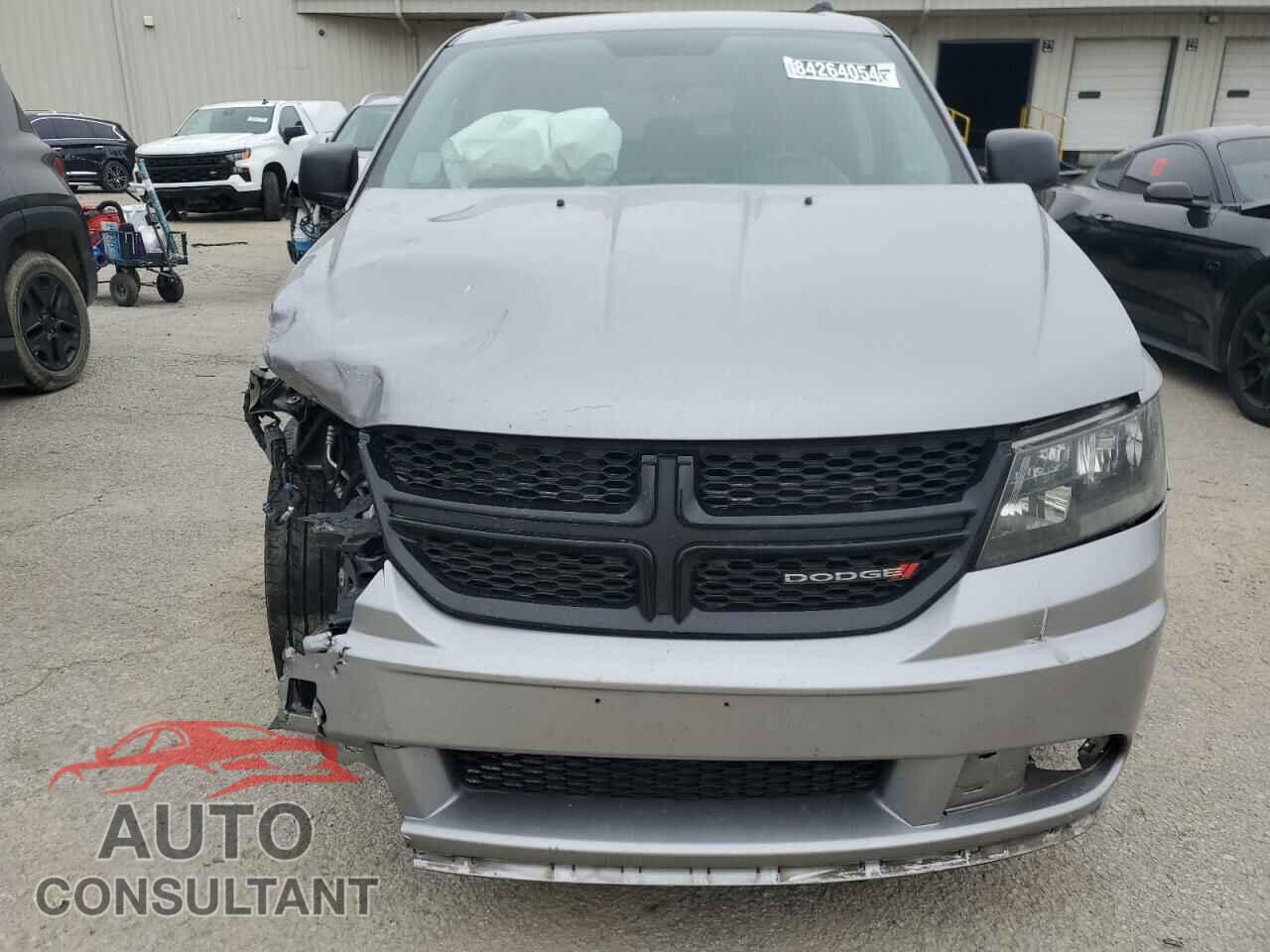 DODGE JOURNEY 2017 - 3C4PDCAB0HT614128