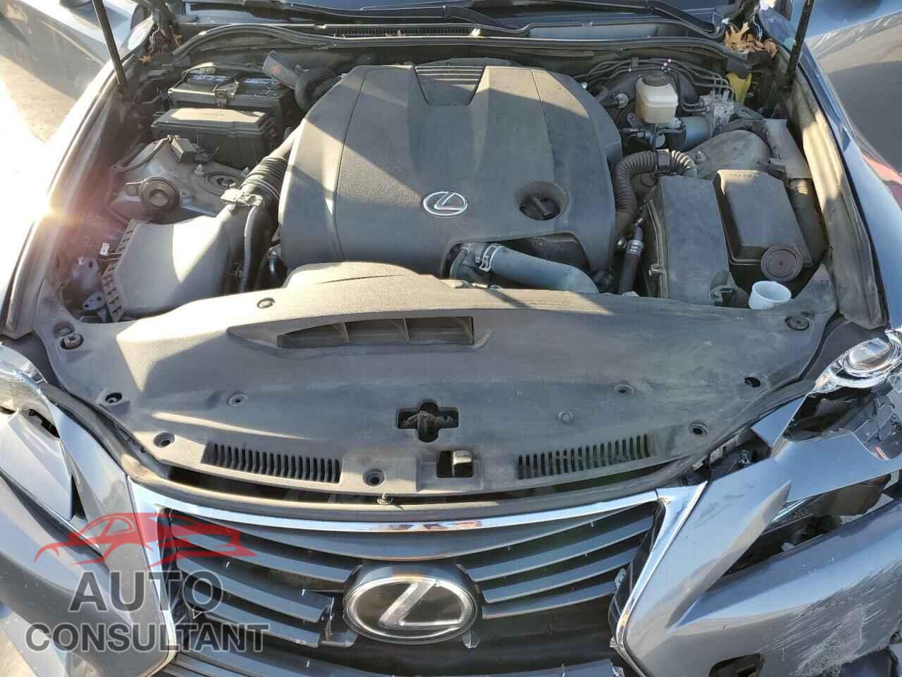 LEXUS IS 2014 - JTHBF1D21E5040167