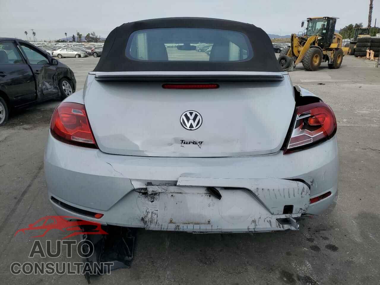 VOLKSWAGEN BEETLE 2017 - 3VW517AT7HM810235