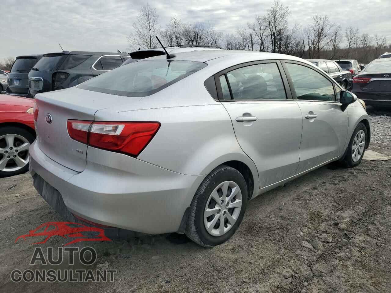 KIA RIO 2017 - KNADM4A38H6050768